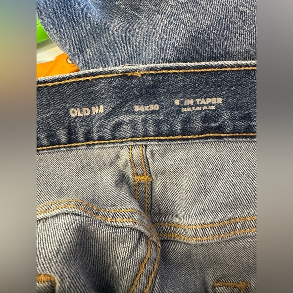 Old Navy Slim Taper Built-In Flex Jeans Size 34x30 - Picture 6 of 7